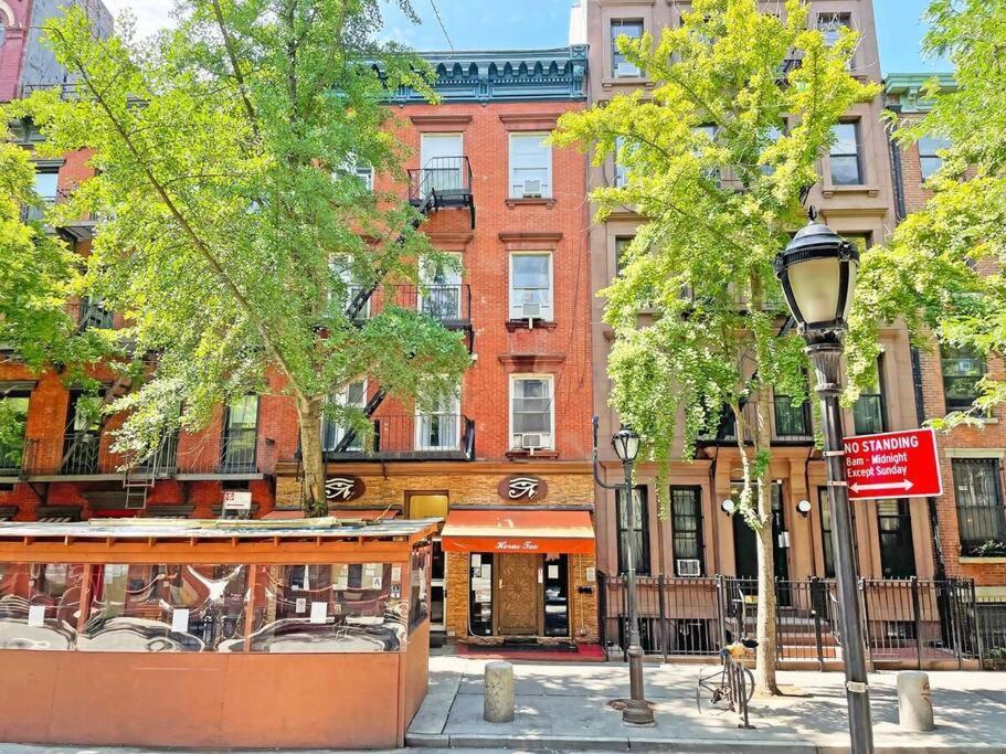 Great Studio Location In Times Square Near Subway Нью-Йорк Екстер'єр фото